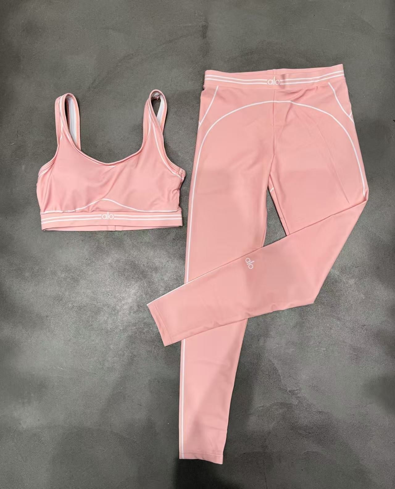 Yoga Set High-Quality Sports Set Pilates Set AIRBRUSH HEART THROB BRA