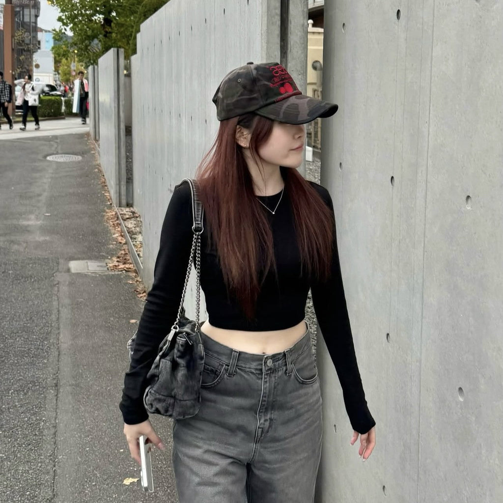 AEAE embroidered camouflage baseball cap detail 3