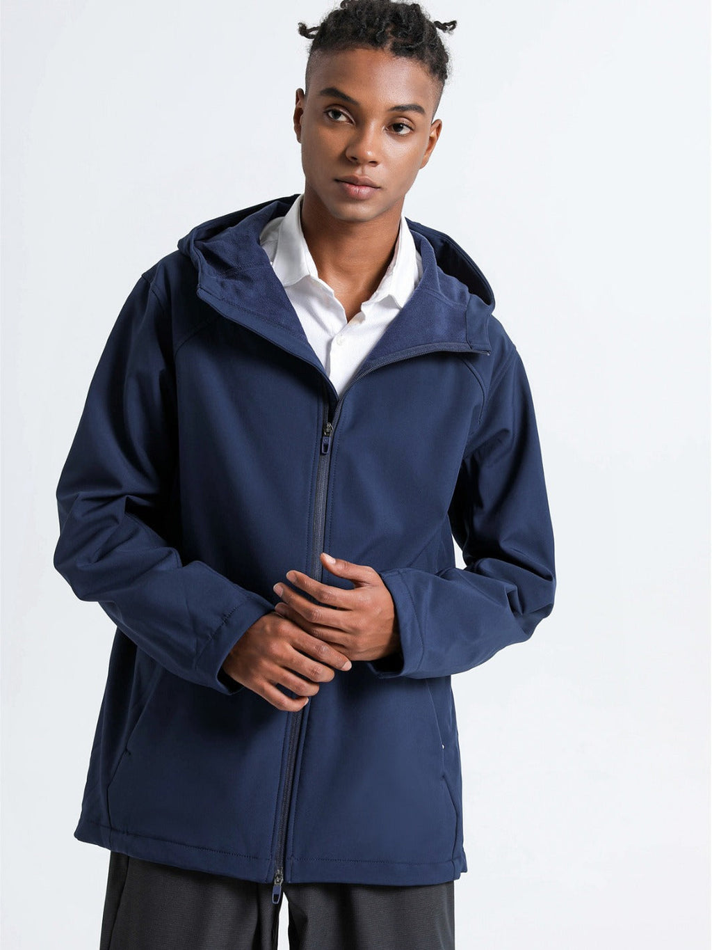 Men's windproof fleece-lined softshell hoodie detail 2