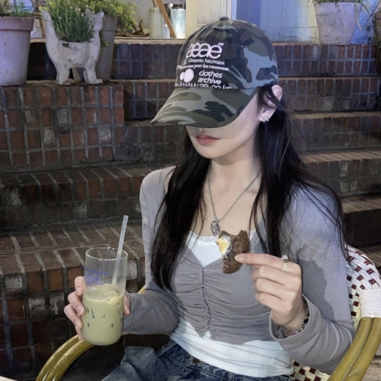 AEAE embroidered camouflage baseball cap detail 2